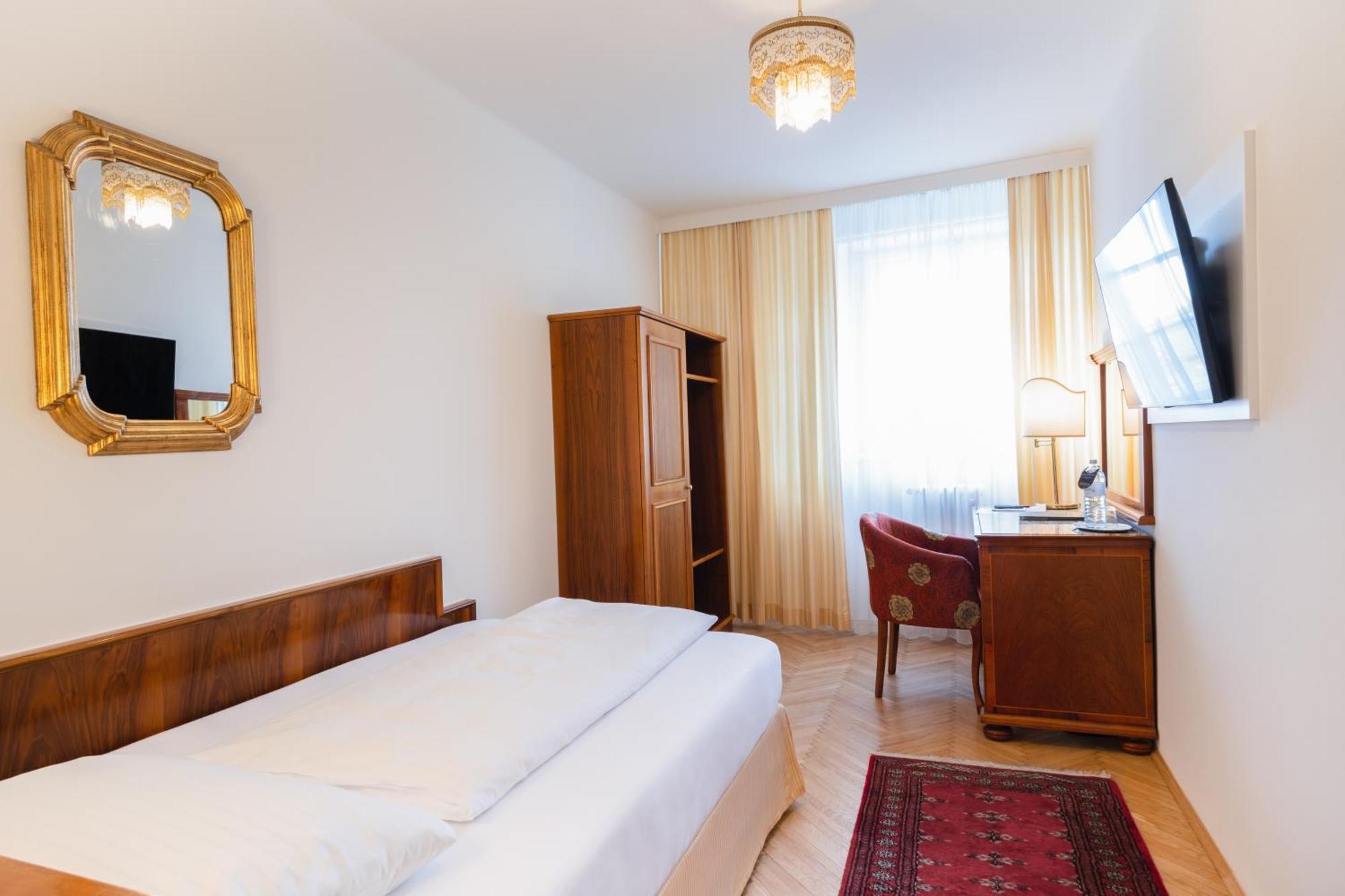 Austria Classic Hotel Wolfinger - Hauptplatz 린츠 외부 사진